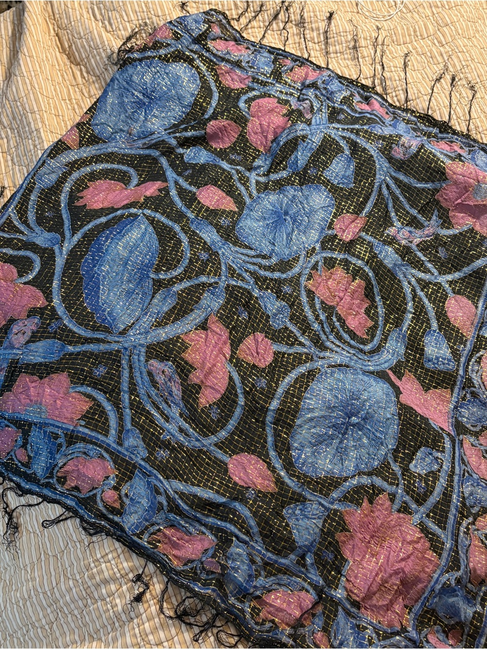 Floral Lilypad and Lotus Scarf/Pashmina/Shawl with Gold Thread and Fringe - Picture 5 of 5